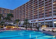 Elcom Hotel & Suit