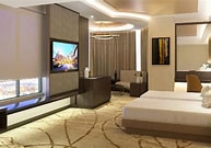 Elcom Hotel & Suits
